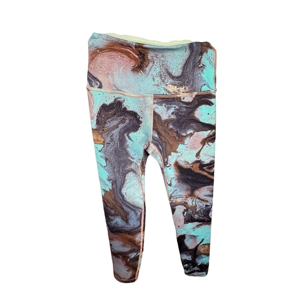 Beyond Yoga Marble Powershine High Waisted Midi Legging - Picture 3 of 7